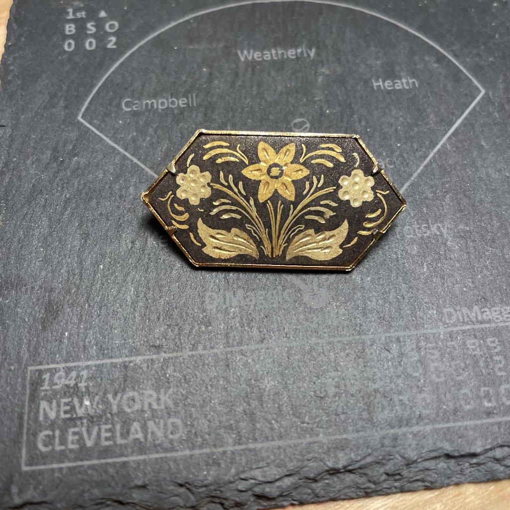 Vintage Damascene Floral Brooch Pin 1 38 25$